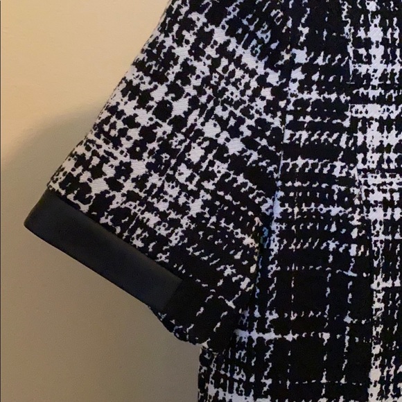 White and Black dress - Picture 3 of 3